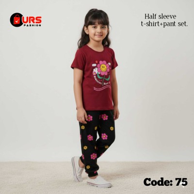 Flower design half sleeve t-shirt + pant set.
