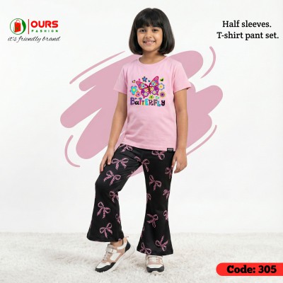 butterfly half sleeve t-shirt set.