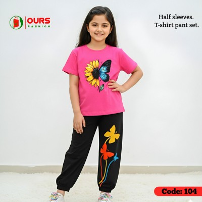 butterfly half sleeve t-shirt set.