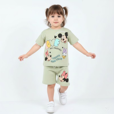 butterfly half sleeve t-shirt set.